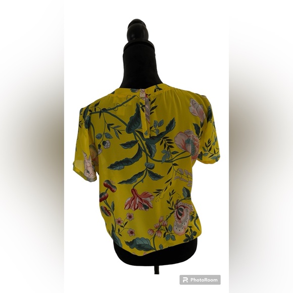 NWOT LOFT Women’s Blouse short sleeves - Picture 2 of 5